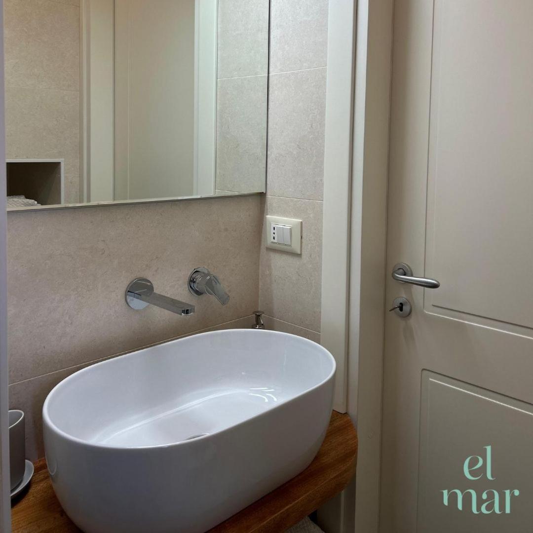 El-Mar Locazione Turistica House With Exclusive Terrace Appartement Polignano a Mare Buitenkant foto